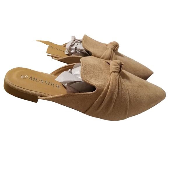 NWTs-MUSSHOE Mules Women's Nude Suede Slip On Comfortable Pointed Toe Flats Sz9 - Picture 3 of 5